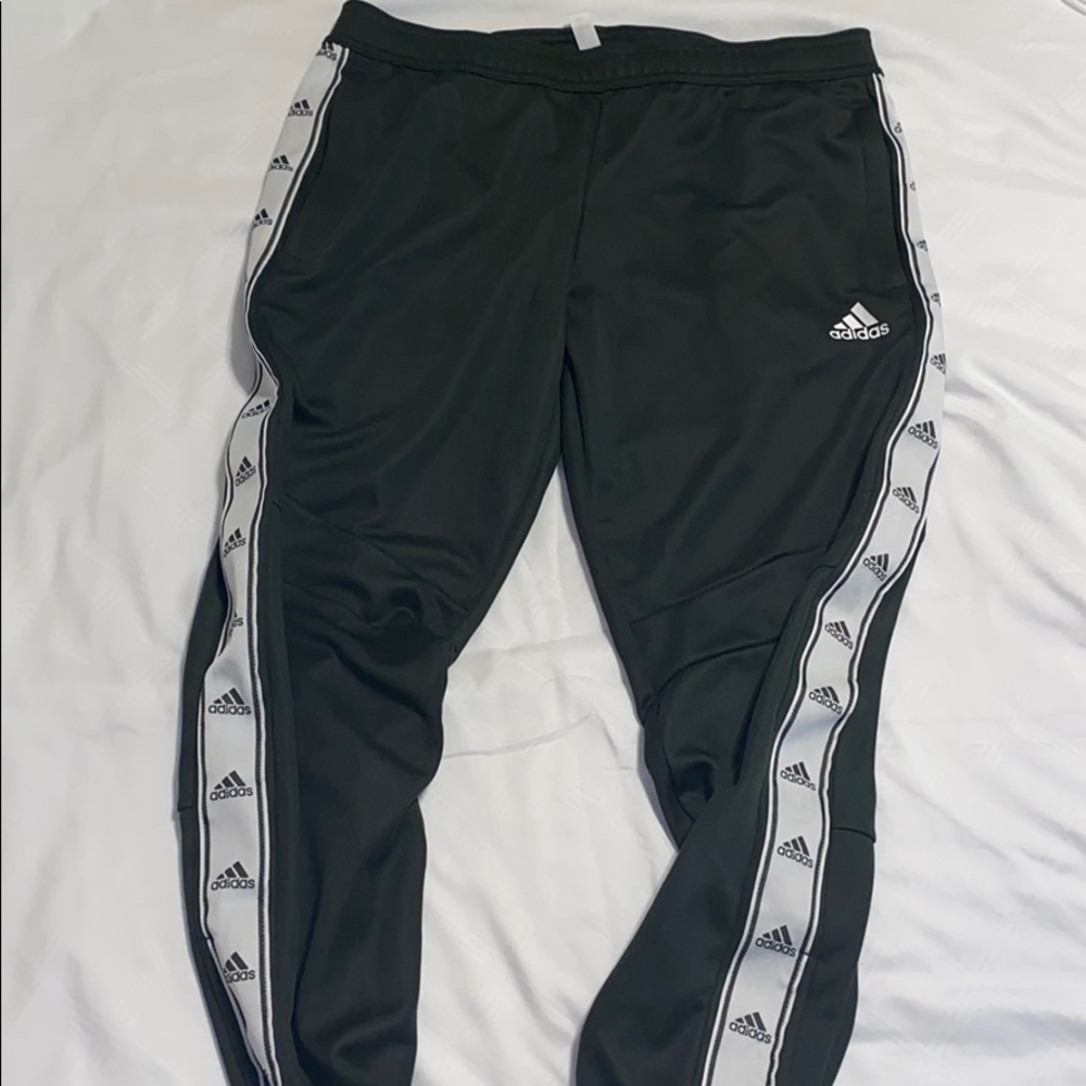 NWOT adidas skinny tapered jogger